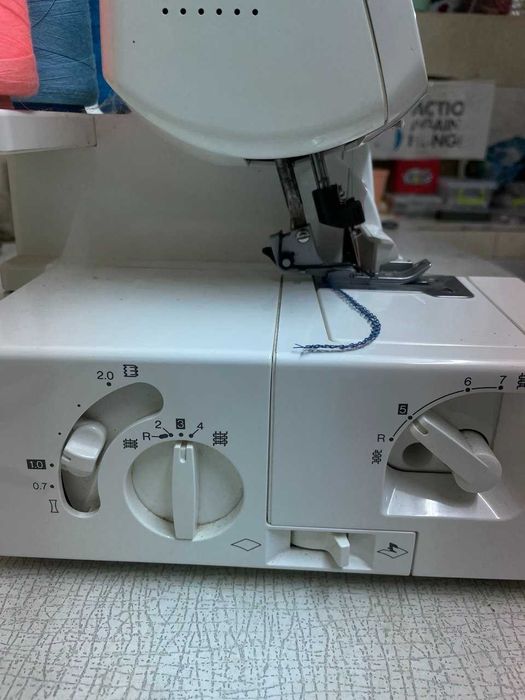 Швейная машина Janome XR-23