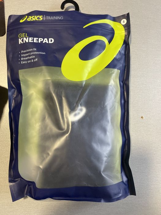 Наколінники волейбольні ASICS Performance Knee Pad black
