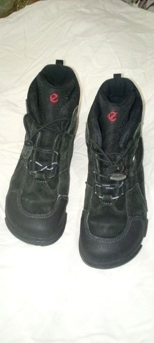 Ботинки 36р ecco