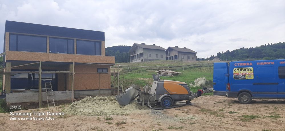 Стяжка підлоги машинна напівсуха,стяжка пола