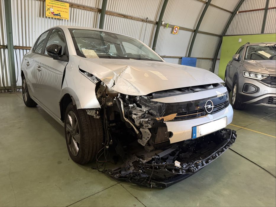 Opel Corsa 1.2 T  2025 a trabalhar