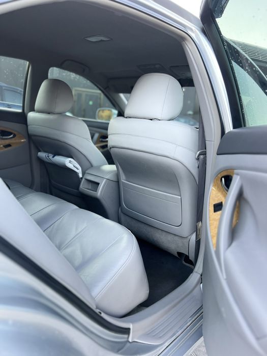 Продається автомобіль Toyota Camry !!!