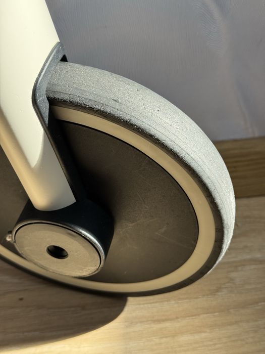 Беговел Kinderkraft 4TRIKE сірий