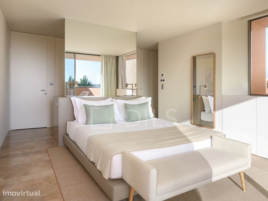 Apartamento T1+1 com terraço e estacionamento em Palmares