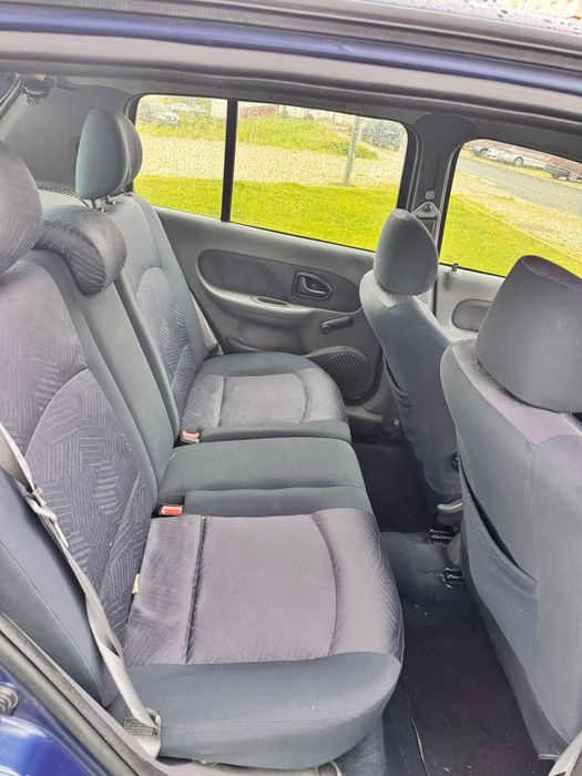 Renault clio ano 2001