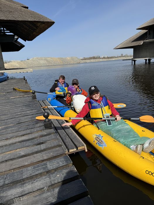 Нова, якісна тремісна байдарка, каяк тремісний каяк на троих