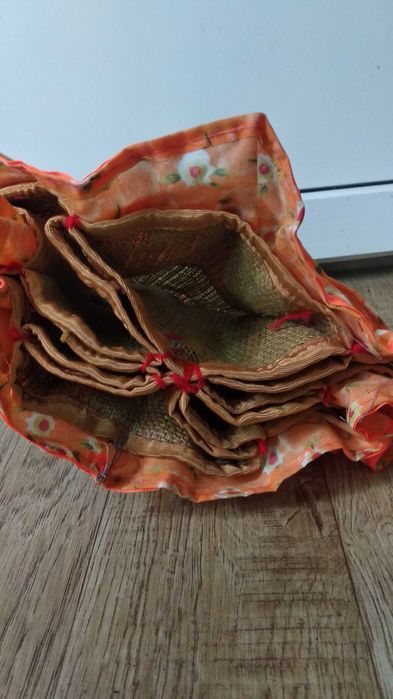 Порцелянова лялька Домінікана