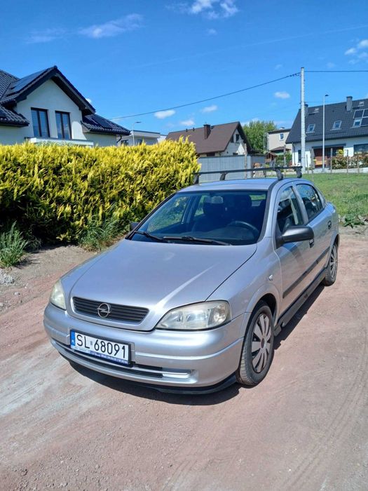 Opel Astra hatchback 1,4 90KM 2006 r. LPG