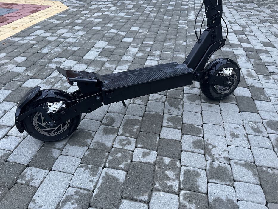 Електросамокат Kukirin G4