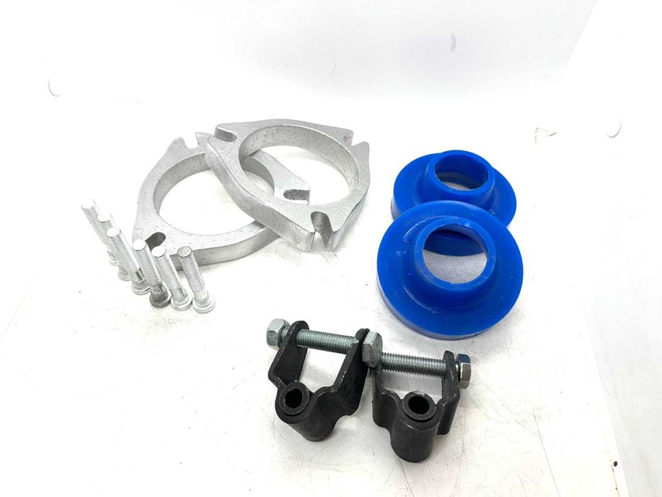 Проставки Тойота Тайота Авенсис Т 250. Т270