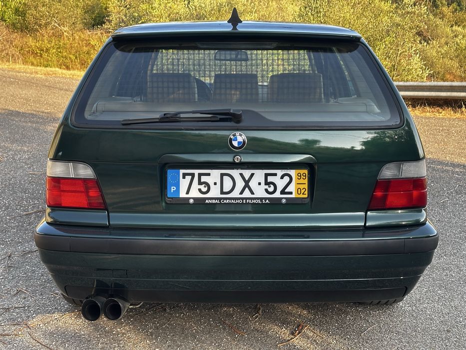 BMW E36 320i touring