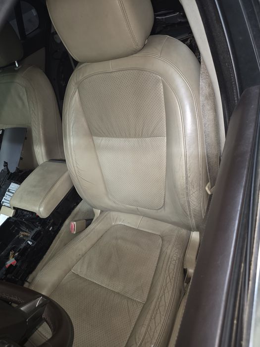 Conjunto de bancos em pele para jaguar xf
