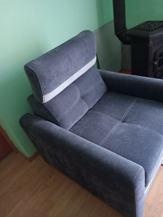 Fotel wolnostojący welurowy