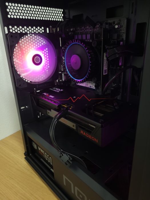 PC Gaming i5 12400 | RX 9060 XT 16 GB | 1 TB SSD NVMe | 16 GB RAM