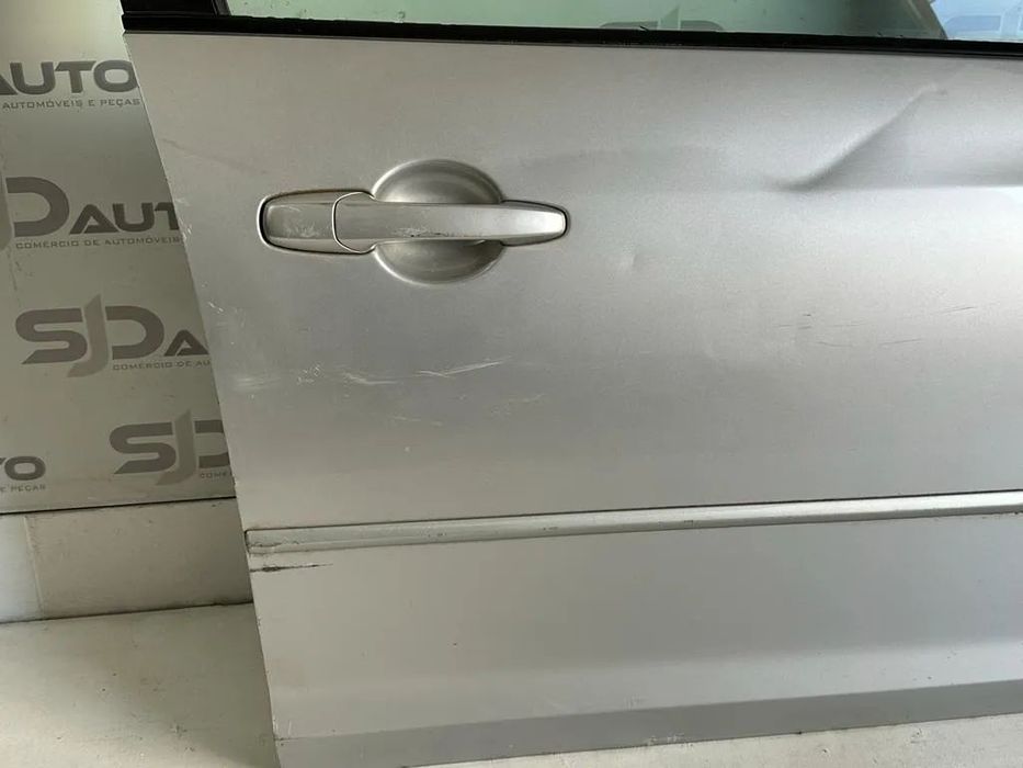 Porta Frente Direita / Esquerda - Mazda 3