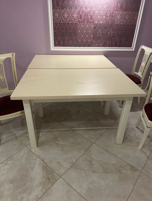 Крісла та столи для ресторанів