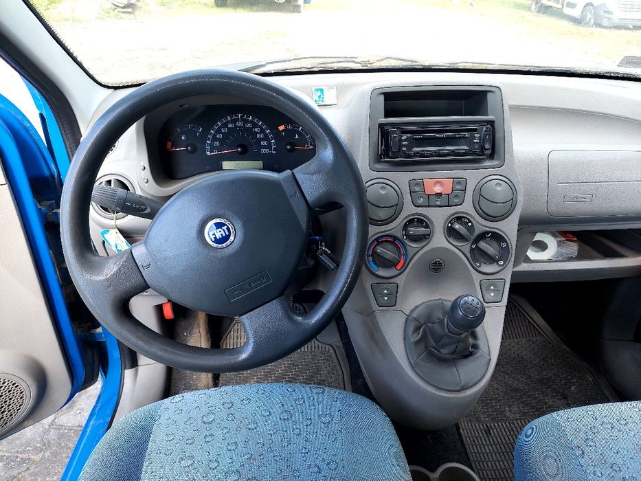 FIAT PANDA;Benzyna;2004r