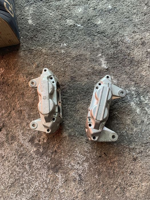 Subaru impreza WRX  pinças 4 pistões