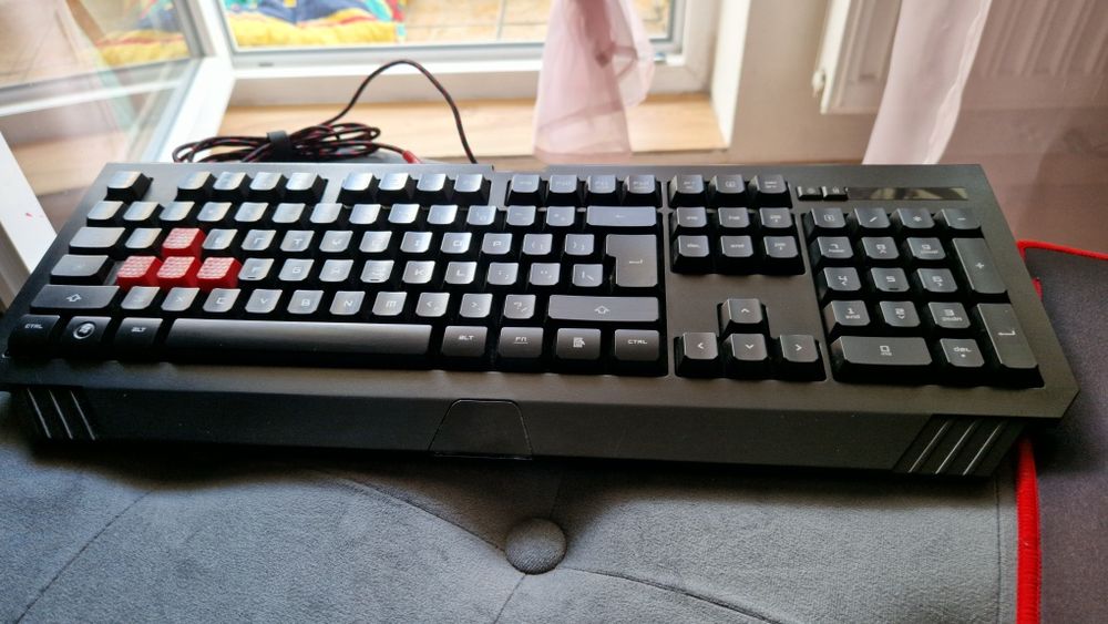 Klawiatura, myszka A4Tech b120, t60 + podkładka Stan igla!