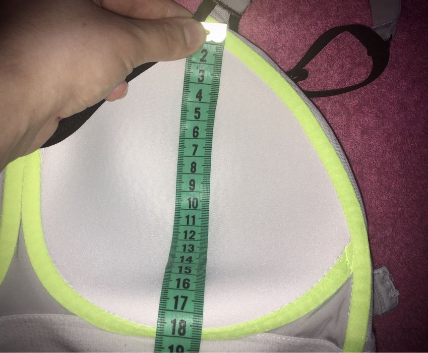 Новий спортивний ліф без кісточок, EU 70D розмір