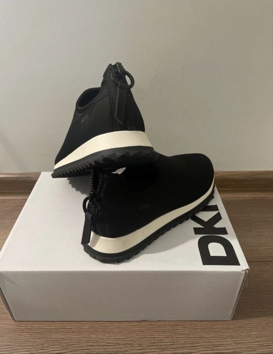Buty DKNY nowe bez metki