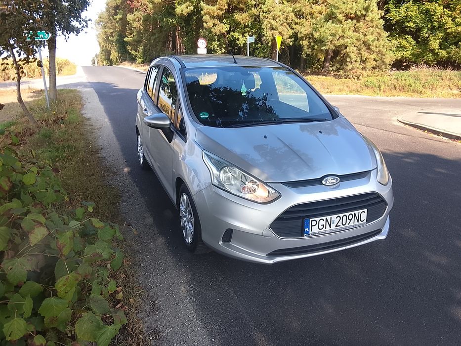 Sprzedam forda b-max