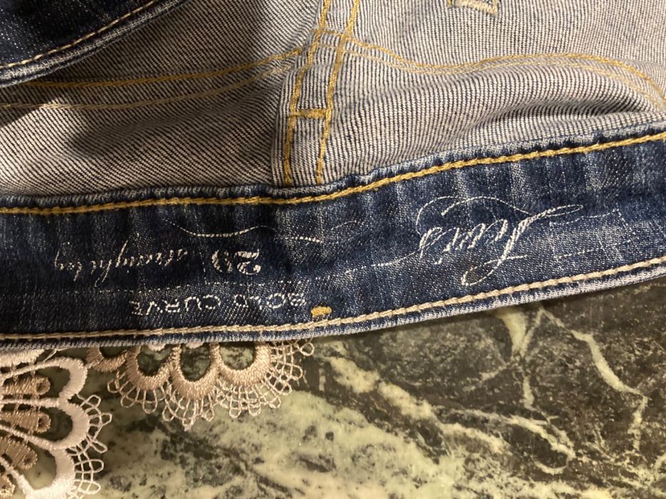 Jeansy Levis rozm 29 stan bdb