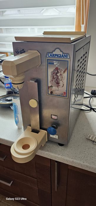 Carpigiani miniWip automat do bitej śmietany