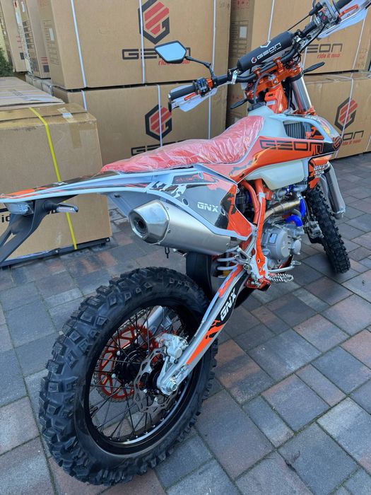 Мото GEON Dakar GNX (300 NB Carb 28кс МКПП 6 РАМА- K16 документи пакет