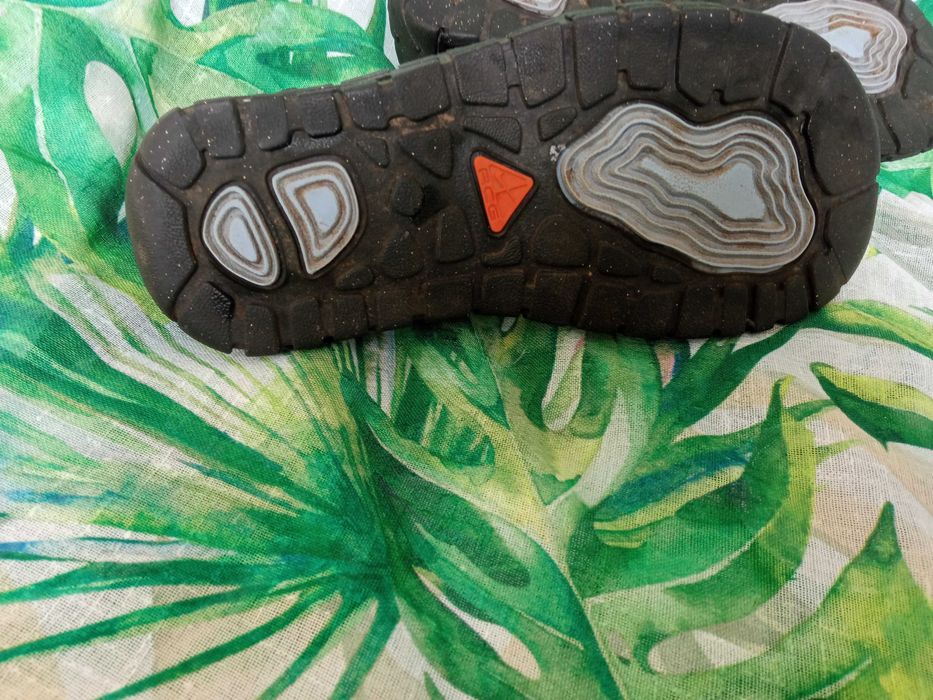 Sandały Nike trekkingowe r. 38