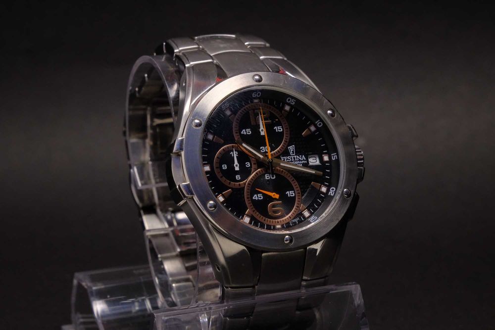 ***Festina Chronograph WR 100***