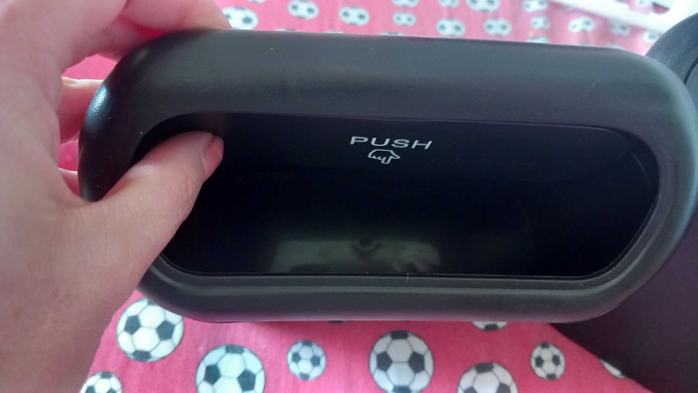 kosze na śmieci do samochodów