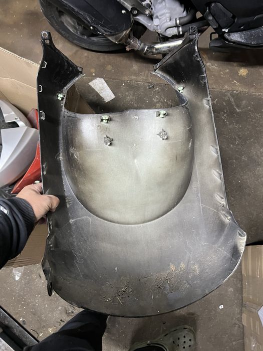 Peugeot kisbee 50 zakole owiewka