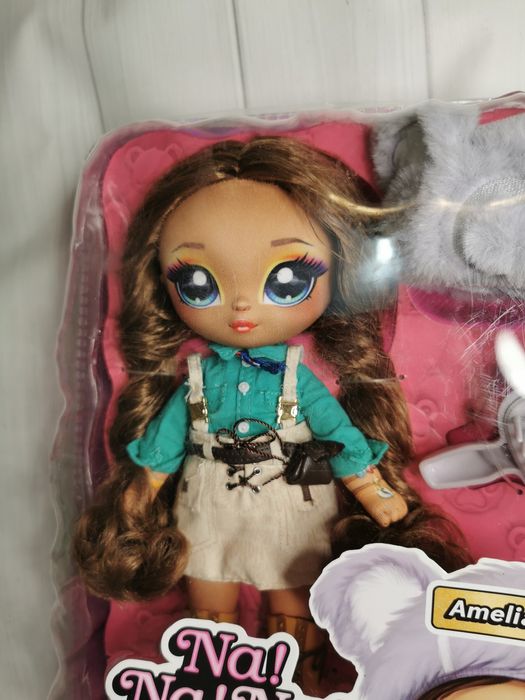 Na! Na! Na! Surprise Teens  Amelia Outback, нанана сюрприз
