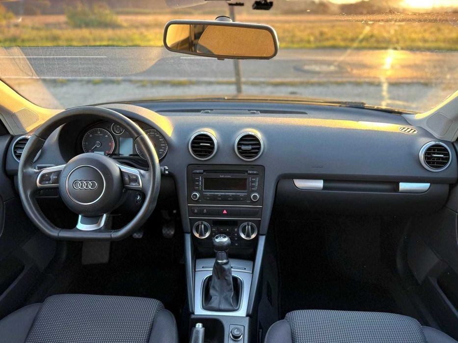 Audi A3 1.6 TDi Facelift- Garantia incluída
