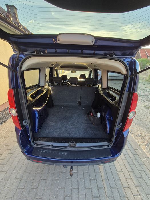 FIAT DOBLO LONG MAXI 1.6 105km  2011r.