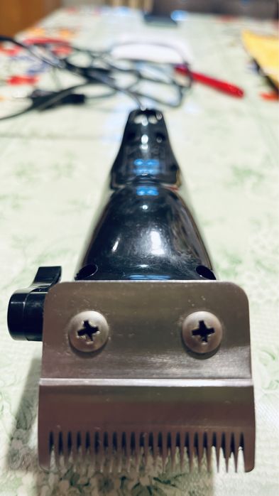 Машинка для стрижки волос VITEK ALEX  VT-1351B  для стрижки волос