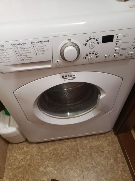 Пральна машина Hotpoint Ariston