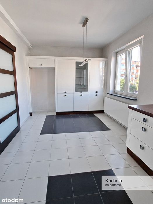 Mieszkanie dwupoziomowe z balkonem