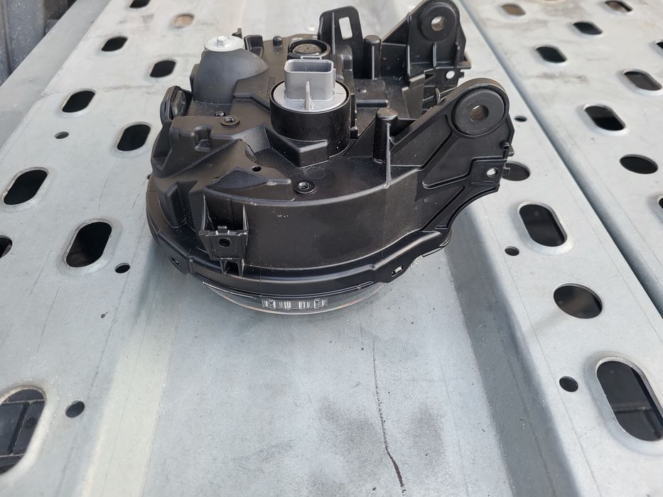Lampa Reflektor Przód Honda CB 125R CB 300R
