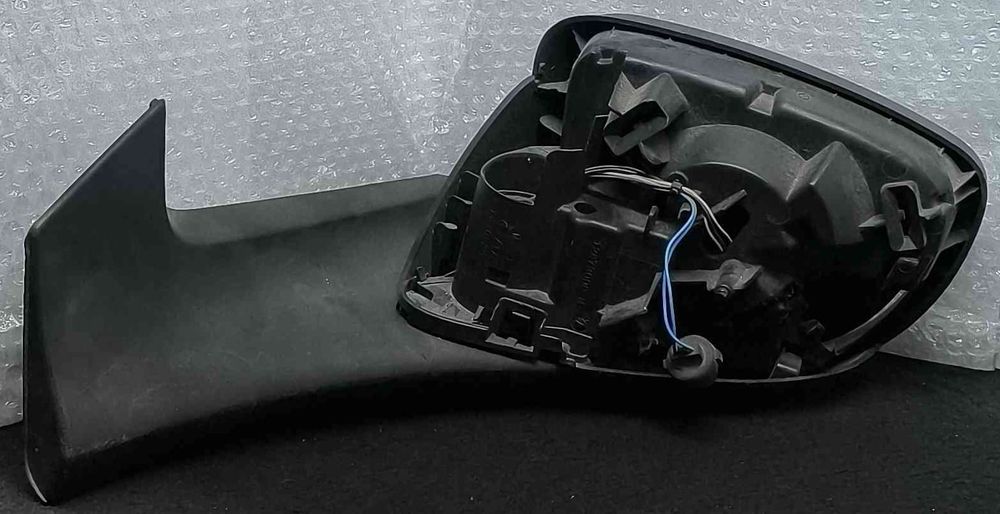 Espelho Retrovisor Esquerdo - RENAULT CAPTUR I