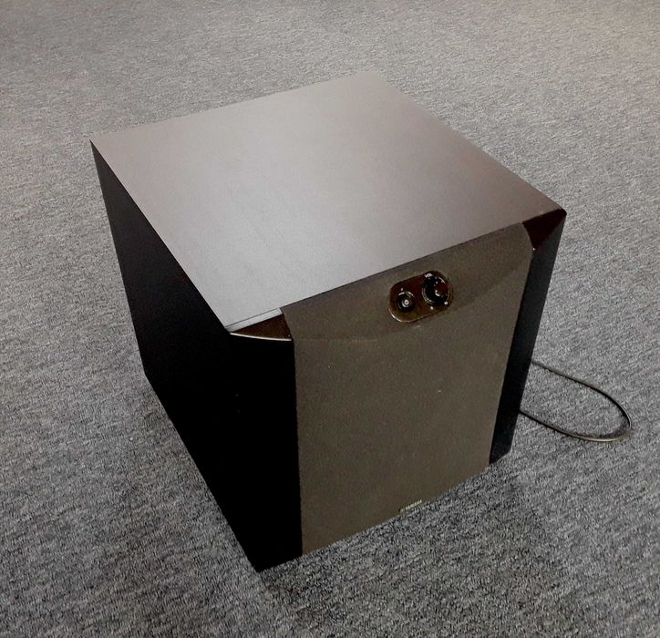 Сабвуфер YAMAHA NS-SW 300 Вт