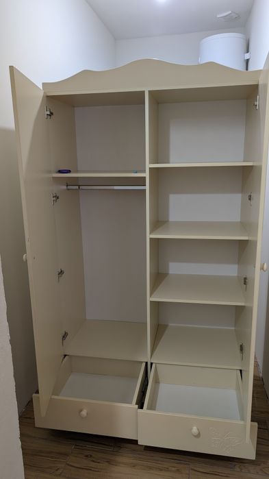 Дитяча шафа бежева