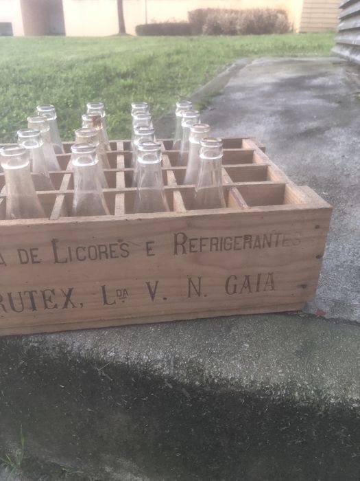 Grade de madeira antiga