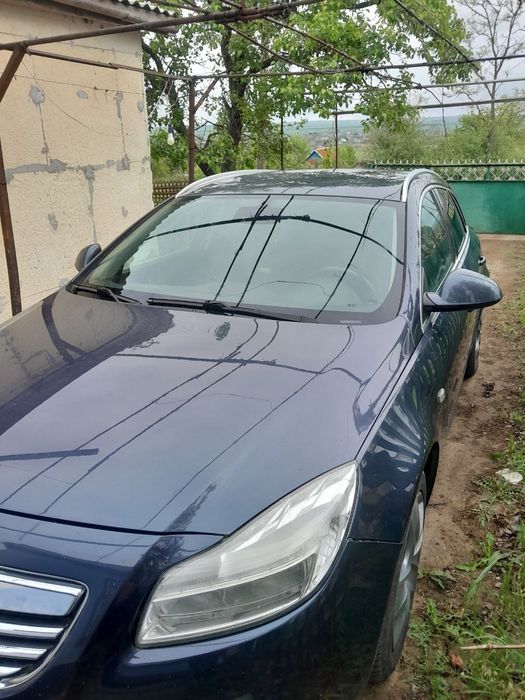 Автомобіль Opel Insignia