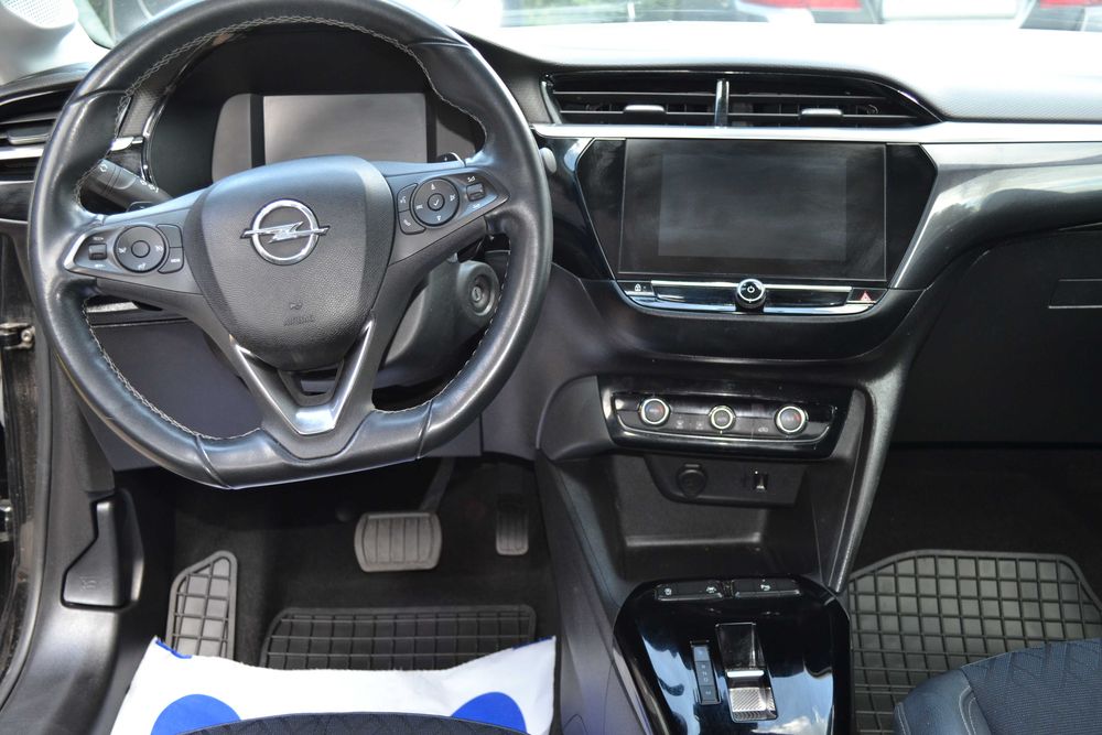 Opel Corsa F 1,2 automat