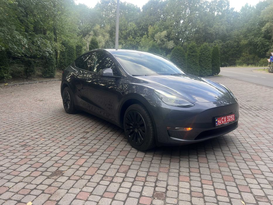 Tesla Model Y 2023р 12місяць