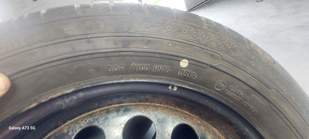 Докатка або запаска на Мерседес