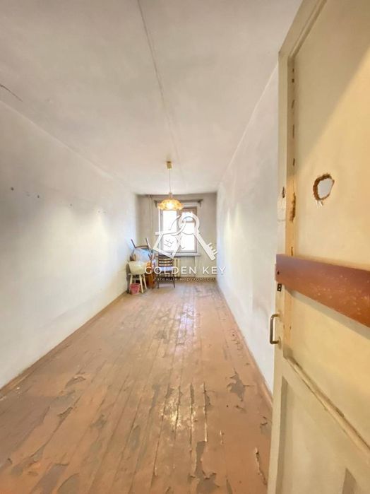 Продаж 3-кімнатної квартири на Соцмісті