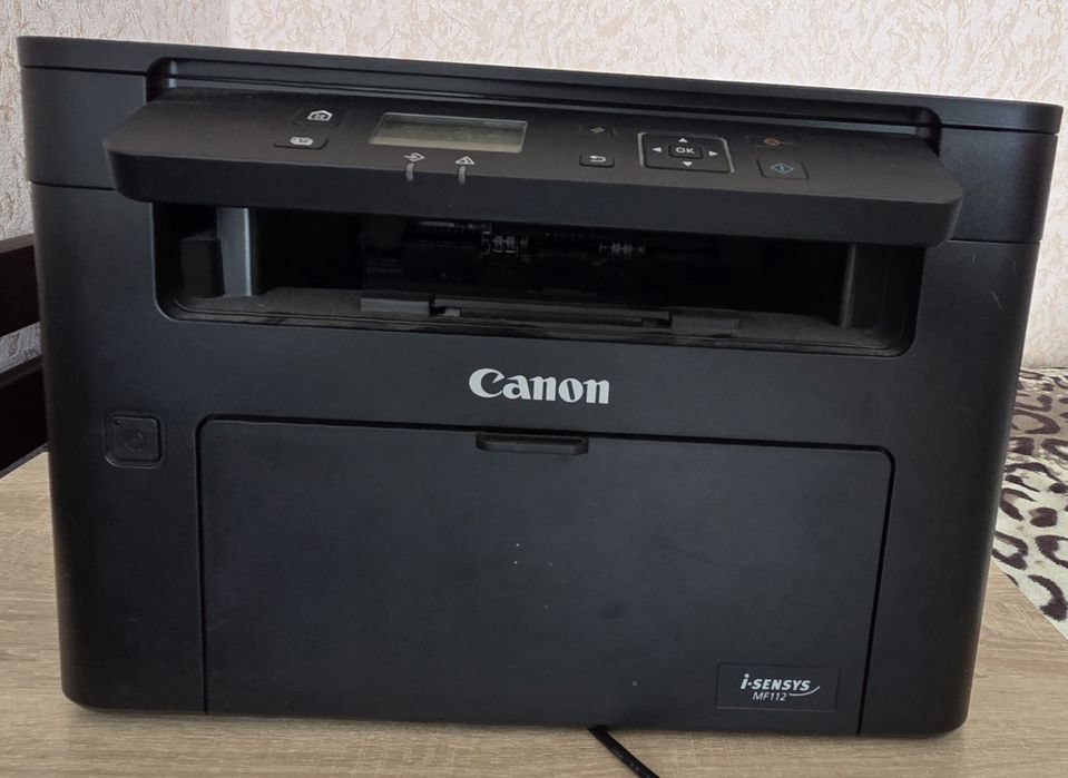 Продам лазерний принтер Canon (чорно-білий)